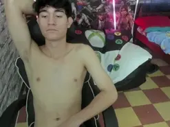 Amateur Live Porn of Zarek_Orion