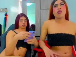 Amateur Watch Live Sex Cams of hellen_moons