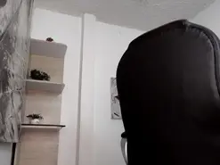 Amateur Nude Webcam of Elinax