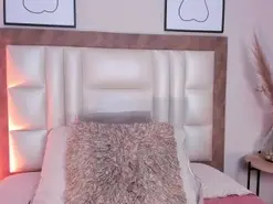 Amateur Adult Webcam of SaraBloom