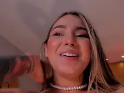 Amateur Sex Chat of MaddisonCollins