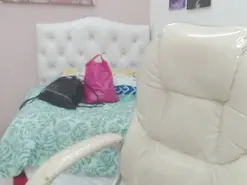 Amateur Watch Live Sex Cams of zoe_cortez