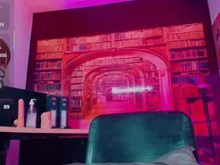 Amateur Live Porn of emeli_roushot