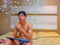 Amateur Nude Webcam of Milkfor_You