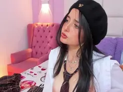 Amateur Live Sex Cam of Ashley_petit