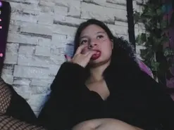 Amateur Live Sex of maily_cam