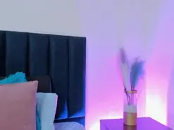 Amateur Live Porn of IvyJhons
