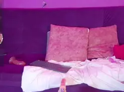 Amateur Live Sex Cam of maylu_fox