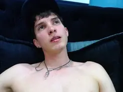 Amateur Free Porn Cam of Jheampiero