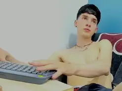 Amateur Nude Webcam of Jheampiero