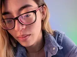 Amateur Live Sex Cam of carol_blonde
