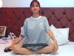 Amateur Adult Video Chat of Melody-Mansson