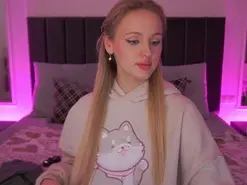 Amateur Adult Webcams of LylaYeess