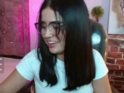 Amateur Live Sex of mila_quinn