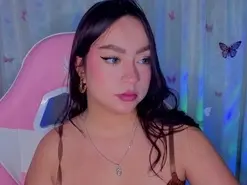 Amateur Live Sex of Lya_Levine