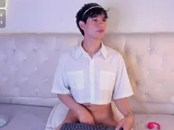 Amateur Free Porn Cam of Ale_Aurarashi