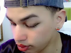 Amateur Free Porn Cam of Kendall_Sky