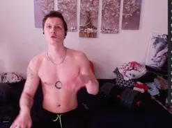 Amateur Private Sex Chat of Alex_WandHot