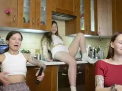 Amateur Live Sex Cam of Yuki_Caramells