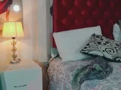 Amateur Live Porn of LizzyMontana