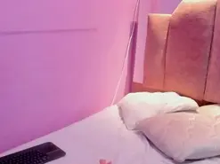 Amateur Sex Chat of yara10_