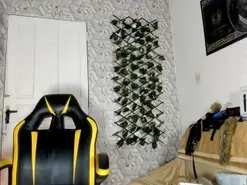 Amateur Free Live Porn of chica_hot5