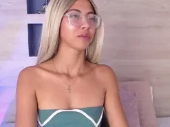 Amateur Live Porn of Hillary_hott