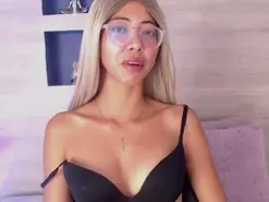 Amateur Live Porn of Hillary_hott