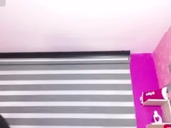 Amateur Sex Cam of candykush_