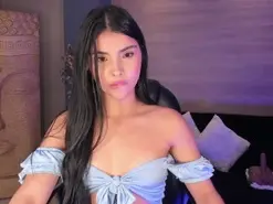 Amateur Sex Cam of MiaLaurence