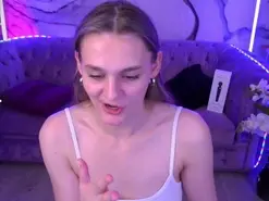 Amateur Live Porn of Diamond_Goldie_