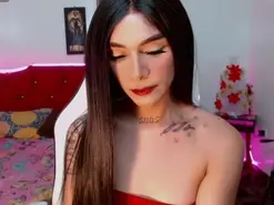 Amateur Live Sex of adharaamoon_