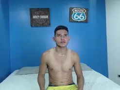 Amateur Free Porn Cam of Angel_Dusstt