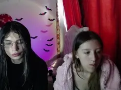 Amateur Live Sex Cam of Briar_y_Blair