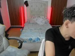 Amateur Nude Webcam of Menshot_