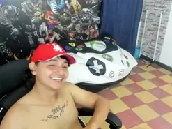 Amateur Live Sex of Dave_Beckers