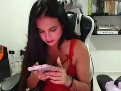 Amateur Adult Webcam of Evagreen