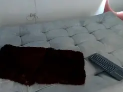 Amateur Sex Cam of melody_cute