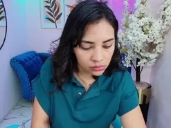 Amateur Nude Webcam of Tammy-Petite