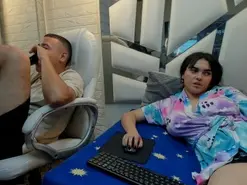 Amateur Live Sex of AlaiayStuard