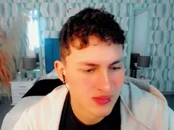 Amateur Adult Video Chat of Axel_Savage