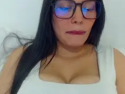 Amateur Adult Webcam of ImSweetLips