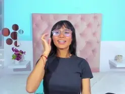 Amateur Live Sex of Lola_Purple