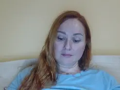 Amateur Live Sex Cam of zara_red