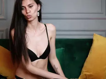 Bongacams Best live sex cam show of LucyBook