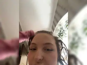 Bongacams Watch Live Sex Cams of FeezkaYulia