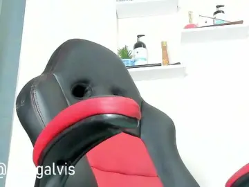 Bongacams Nude Webcam of kloe-squirts