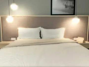 Bongacams Free Live Porn of Shy-SweetGirl