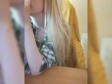 Bongacams Watch Live Sex Cams of Alexi12