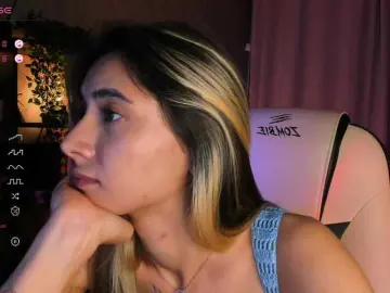 Bongacams Adult Webcam of DarlaBelle